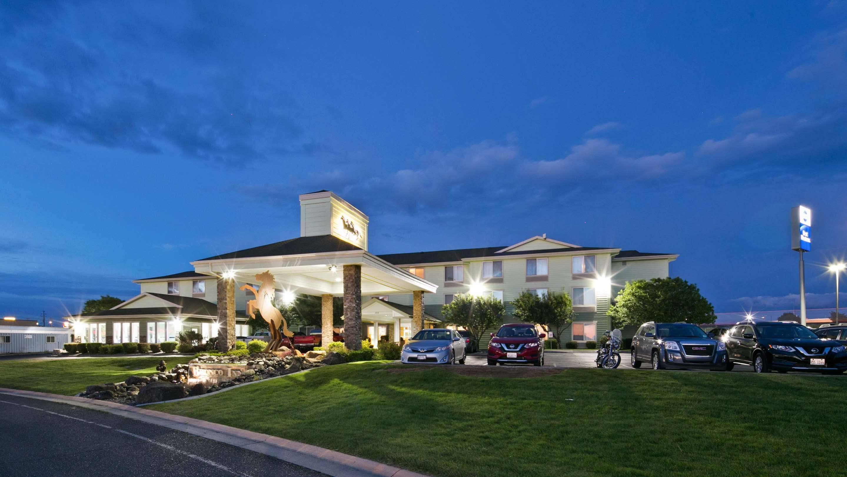 Best Western Bronco Inn Ritzville Exteriör bild